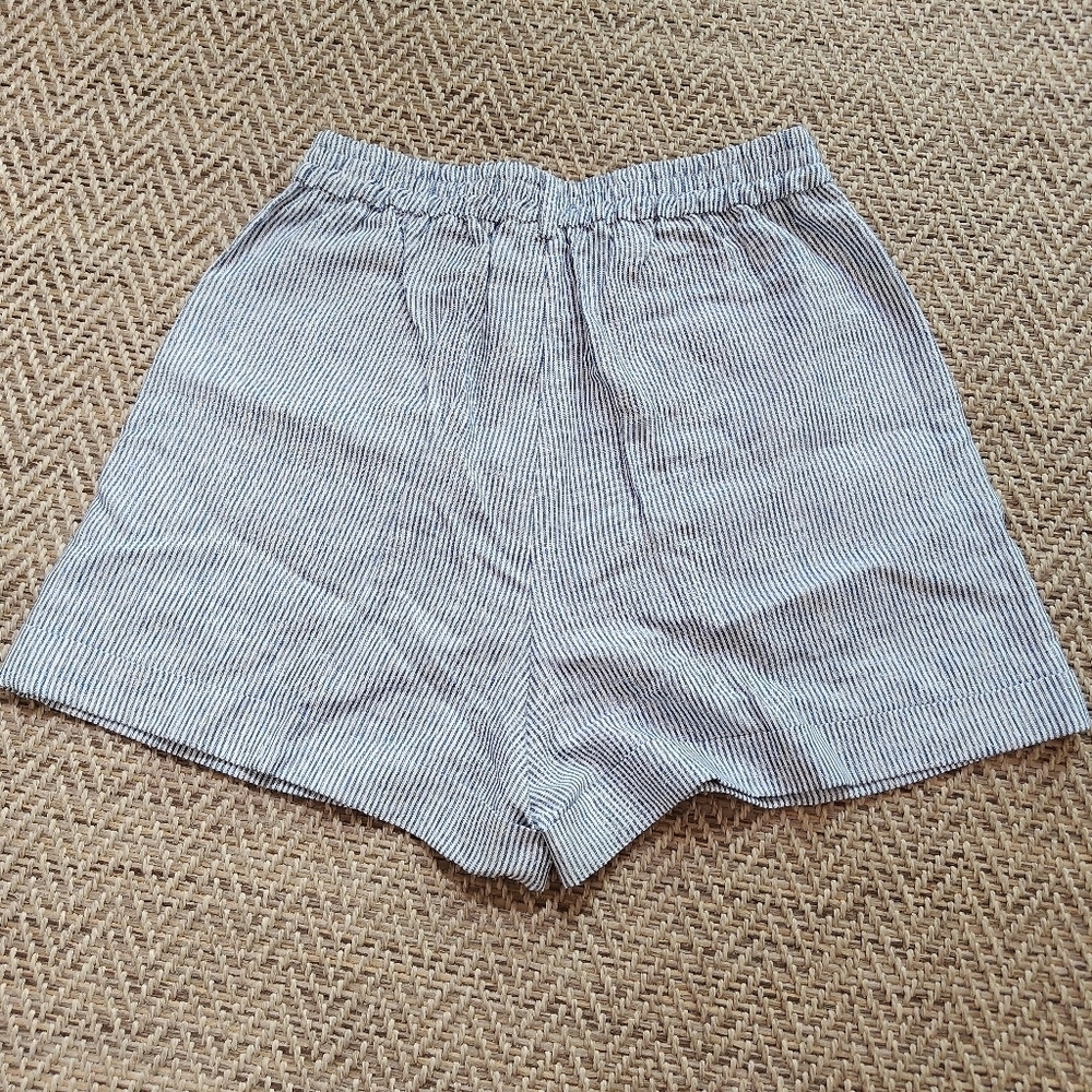 Náti Pinstripe Blue And White Seersucker 100% Linen Shorts Size Small - Picture 2 of 14